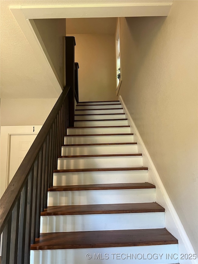 1215 S Quincy Ave, Tulsa, OK 74120 - photo 6