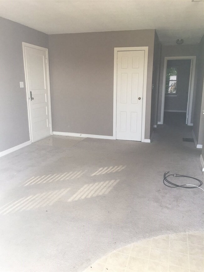 2715 Forest Ave, Evansville, IN 47712 - photo 4