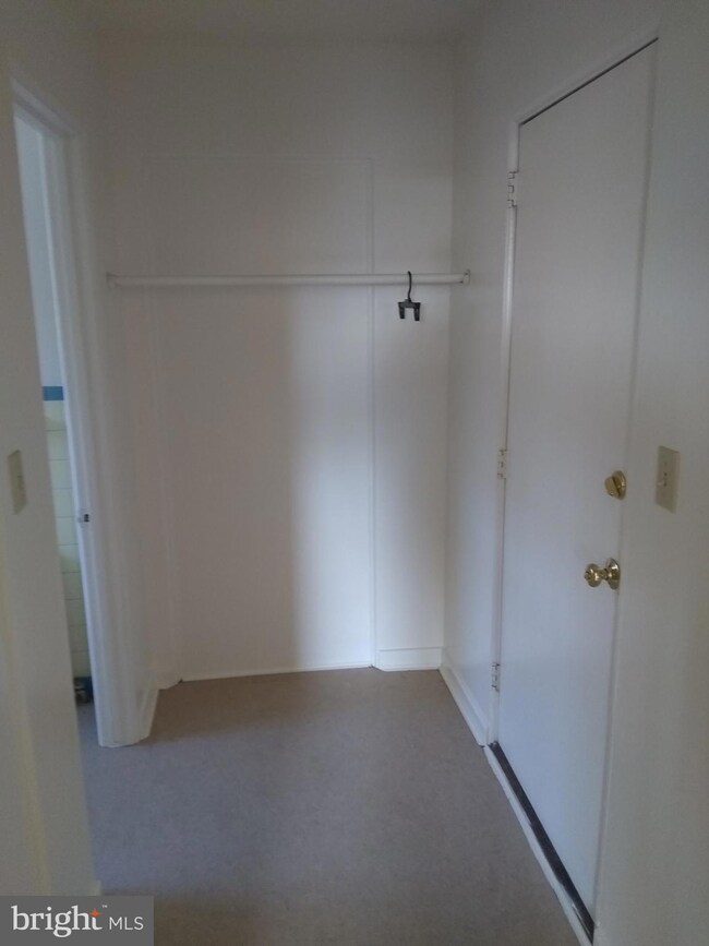 106 W Main St unit 11, New Holland, PA 17557 - photo 5