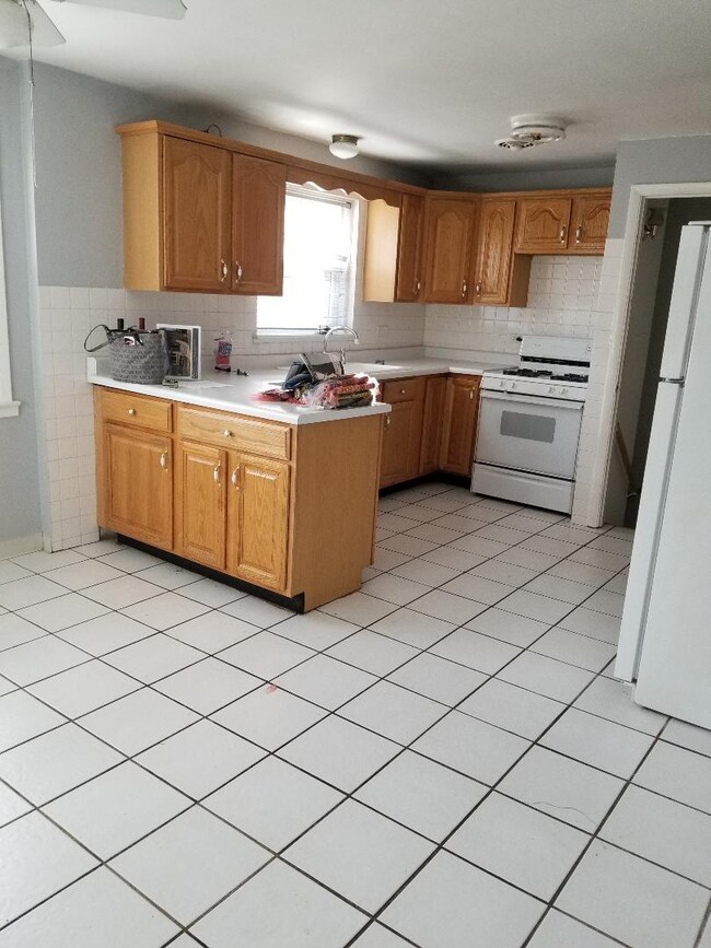 6004 S Merrimac Ave, Chicago, IL 60638 - photo 4