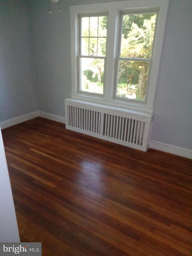 605 Ethan Allen Ave, Takoma Park, MD 20912 - photo 4