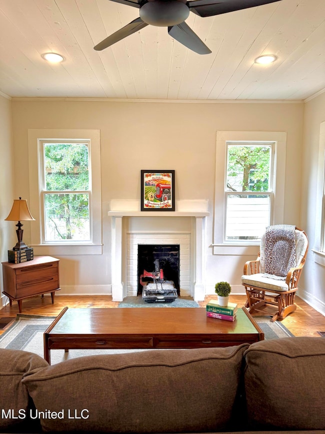 319 S 4th St, McComb, MS 39648 - photo 3