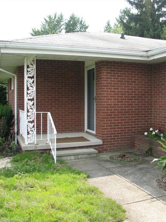 3294 Marsh Rd, Stow, OH 44224 - photo 6