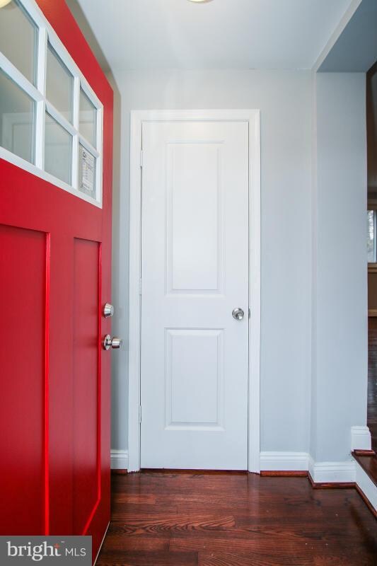 809 Carrington Ave, Capitol Heights, MD 20743 - photo 3