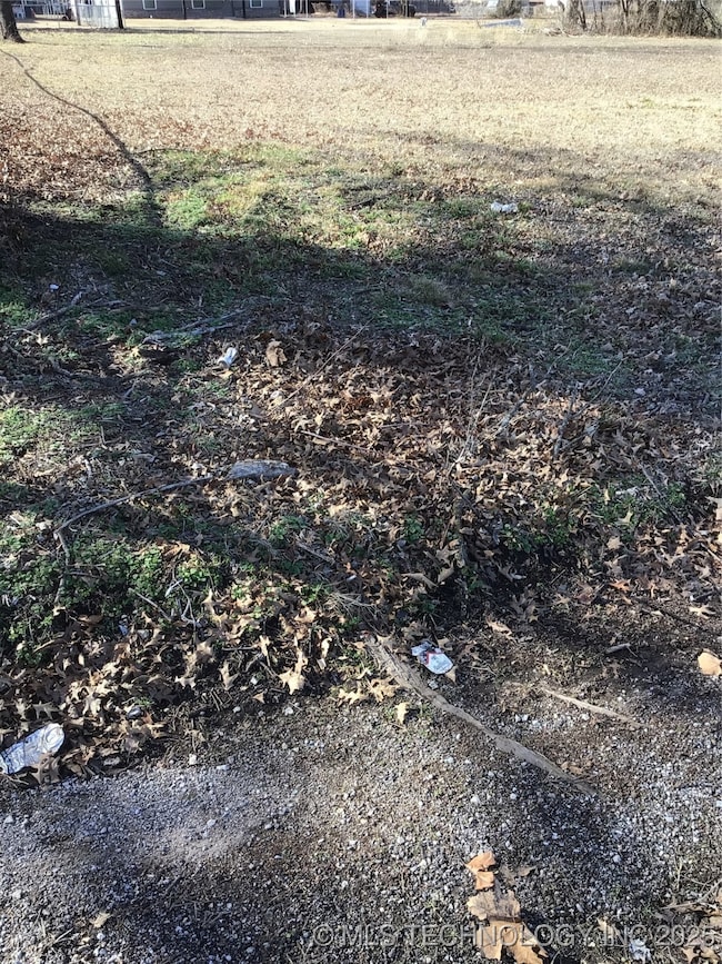 0 S Orphan St, Pryor, OK 74361 - photo 3