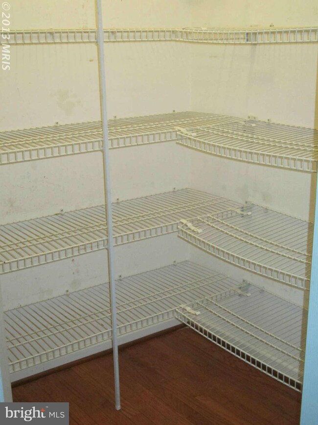 4541 Hidden Stream Ct, Owings Mills, MD 21117 - photo 6