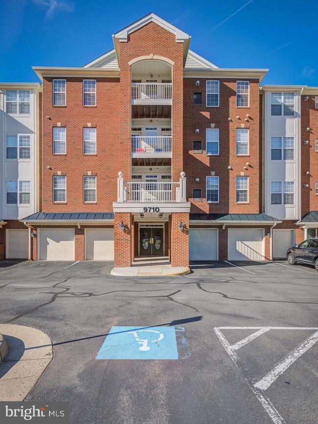 9710 Handerson Place unit 102, Manassas Park, VA 20111 - photo 3