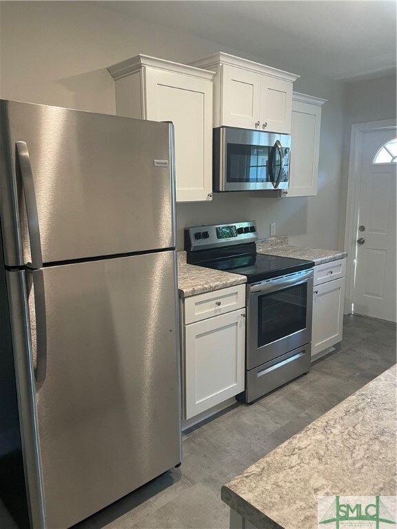 1207 E 42nd St, Savannah, GA 31404 - photo 3