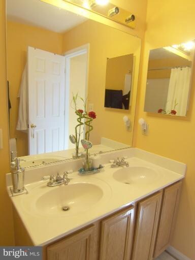 9808 Sherwood Farm Rd, Owings Mills, MD 21117 - photo 3