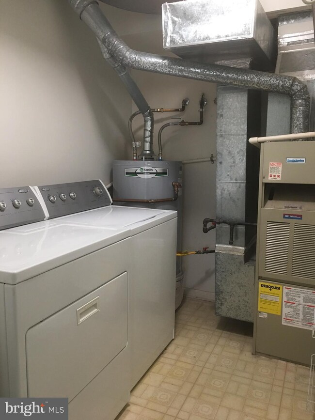 104 Olympic Ct unit 2, Princeton, NJ 08540 - photo 6