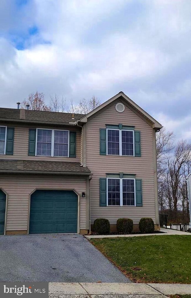 624 Frederick St, Reading, PA 19608 - photo 3