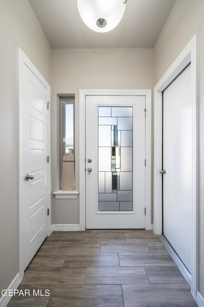 13620 Hazlewood St, El Paso, TX 79928 - photo 7