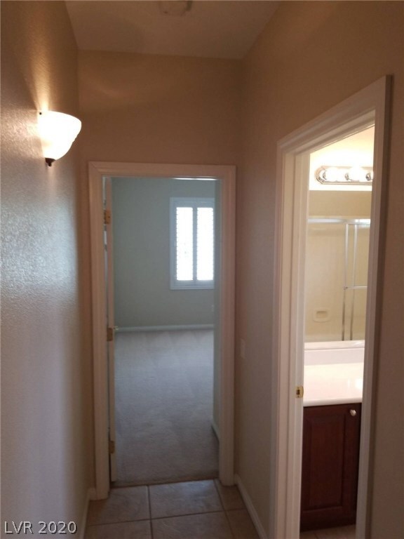 11127 Crimson Dusk Ct unit 1, Las Vegas, NV 89135 - photo 4