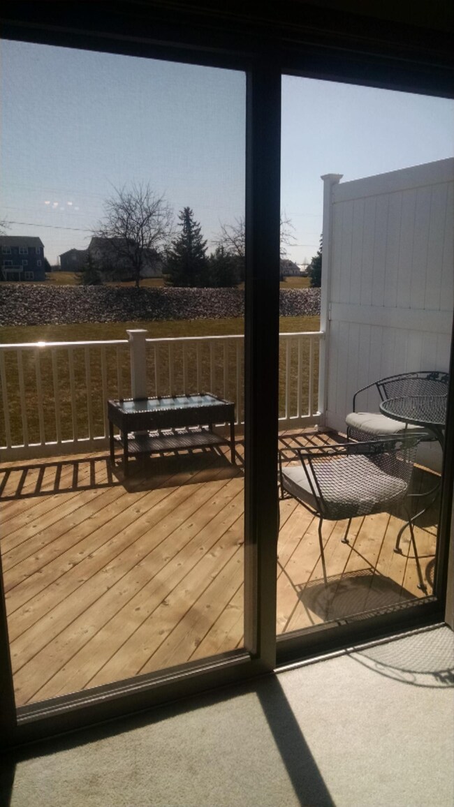 5284 wade deck
