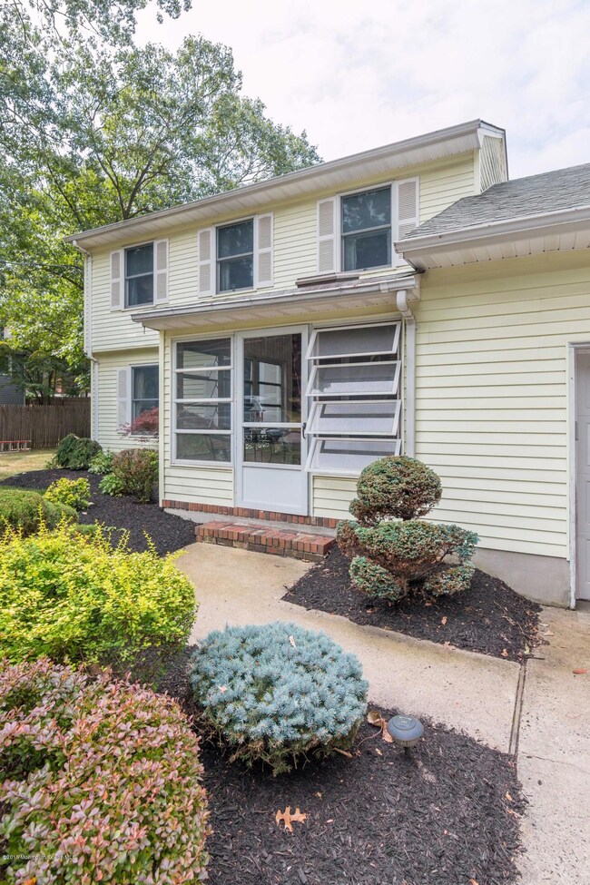 20WalterAve-3