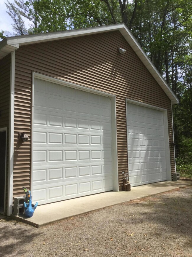 12' overhead doors