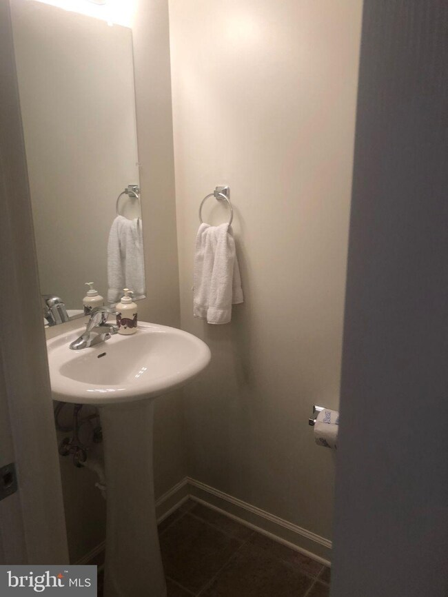 24 Toad Stool Ln, Inwood, WV 25428 - photo 7