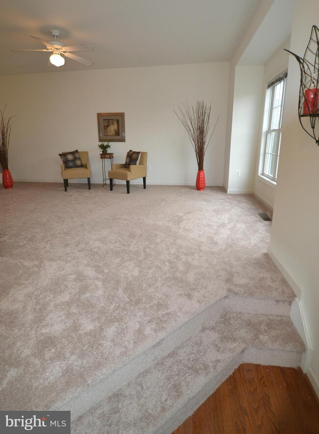 804 Col Edmonds Ct, Warrenton, VA 20186 - photo 4