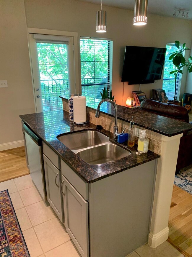 6159 Oram St unit 103, Dallas, TX 75214 - photo 7