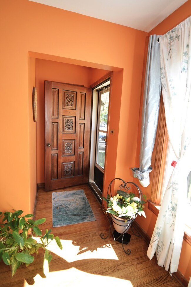 1824 Gardner Rd, Westchester, IL 60154 - photo 2