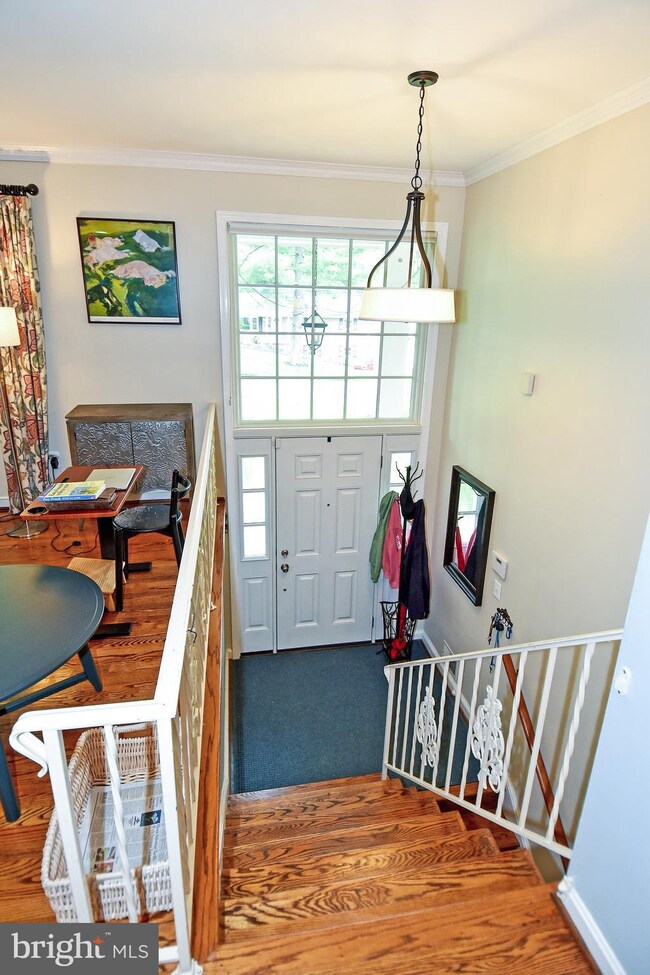 6735 Montour Dr, Falls Church, VA 22043 - photo 5