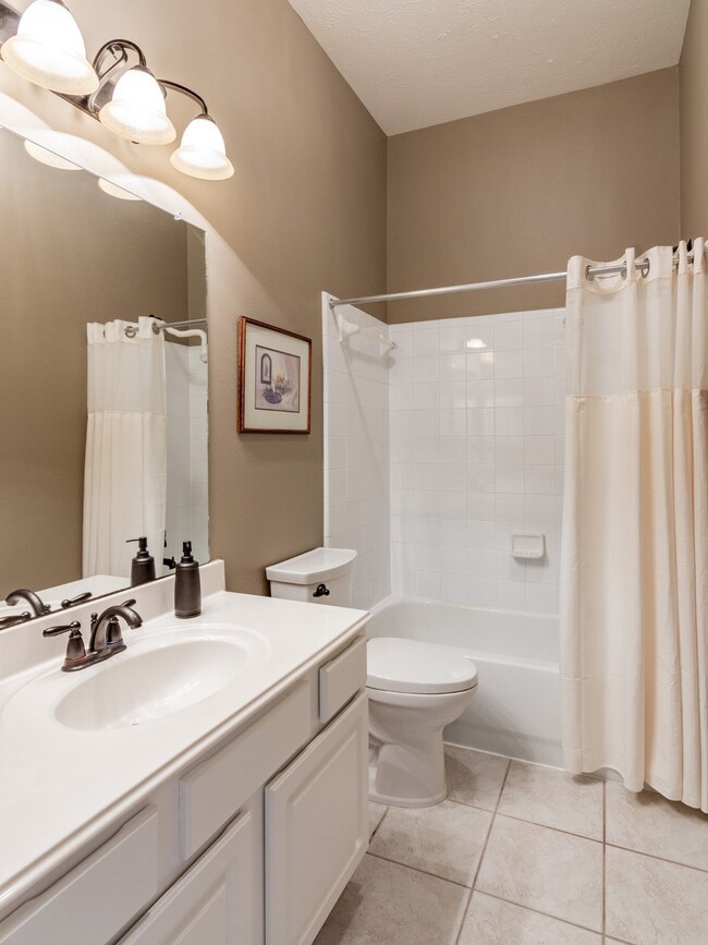 11 Cheshire Glen Ct, Spring, TX 77382 - photo 7