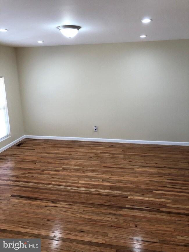 26 Larkin Rd, Burlington, NJ 08016 - photo 4