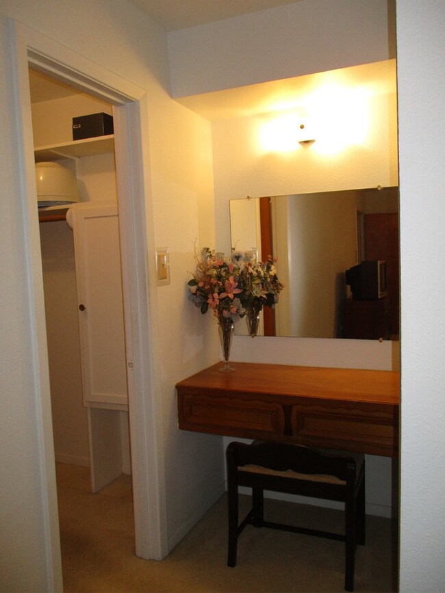 302 Ronald Ave, Bay City, TX 77414 - photo 6