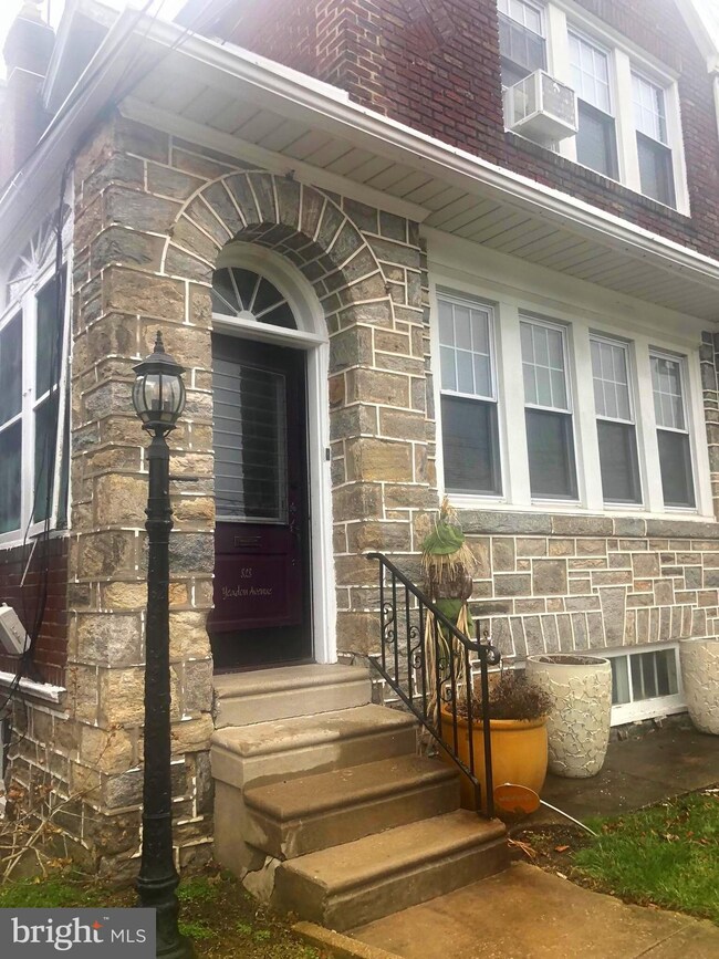 828 Yeadon Ave, Lansdowne, PA 19050 - photo 4