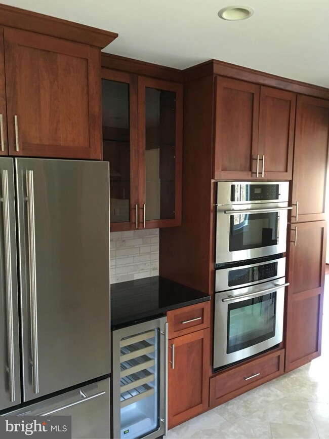 7 Killala Ct, Lutherville Timonium, MD 21093 - photo 4