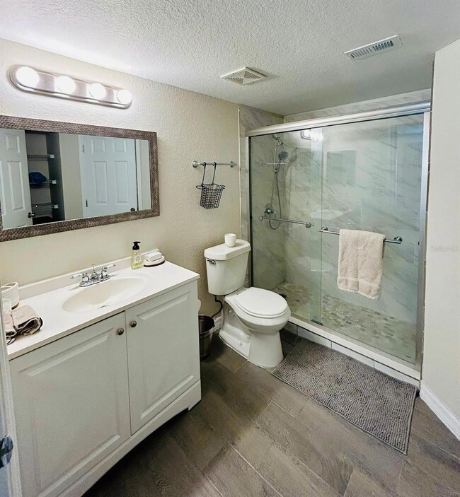 2204 Key Ct W unit 516, Kissimmee, FL 34741 - photo 5