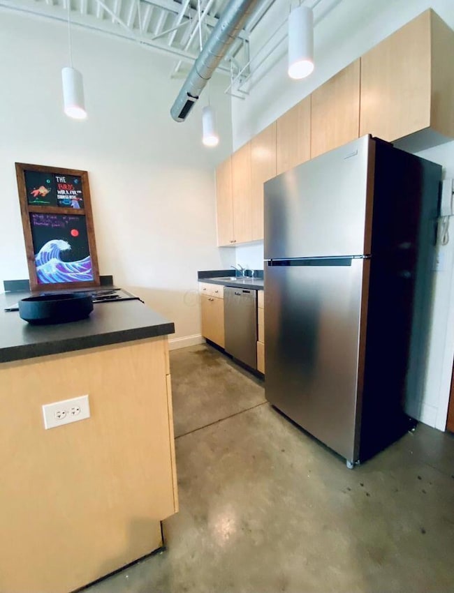 20220527015920694897000000-o