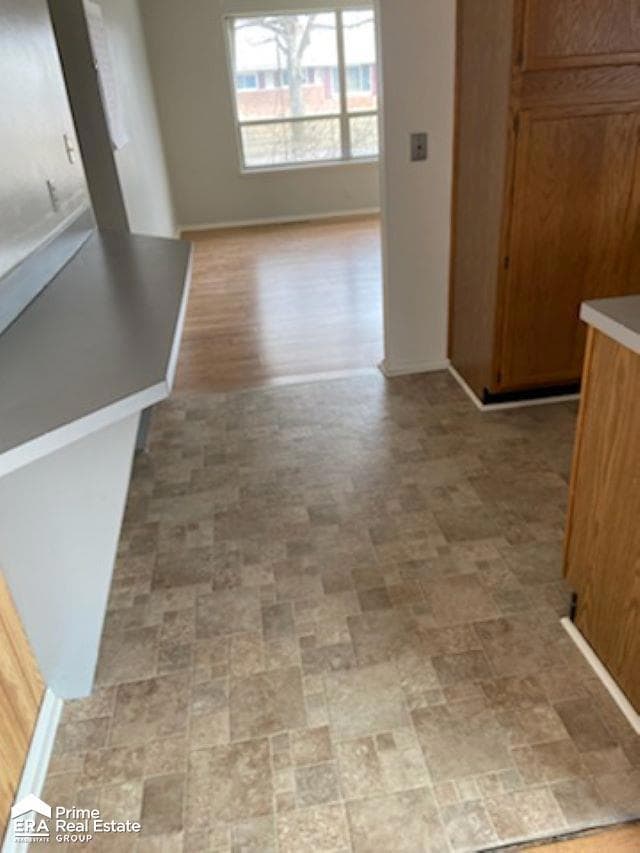 4310 Cheyenne Ave, Flint, MI 48507 - photo 2