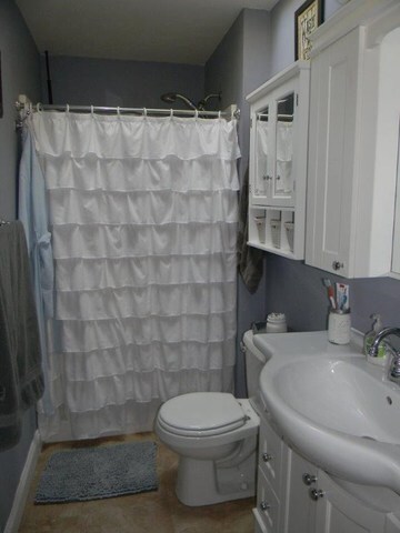 806 S Walnut St, Pontiac, IL 61764 - photo 2