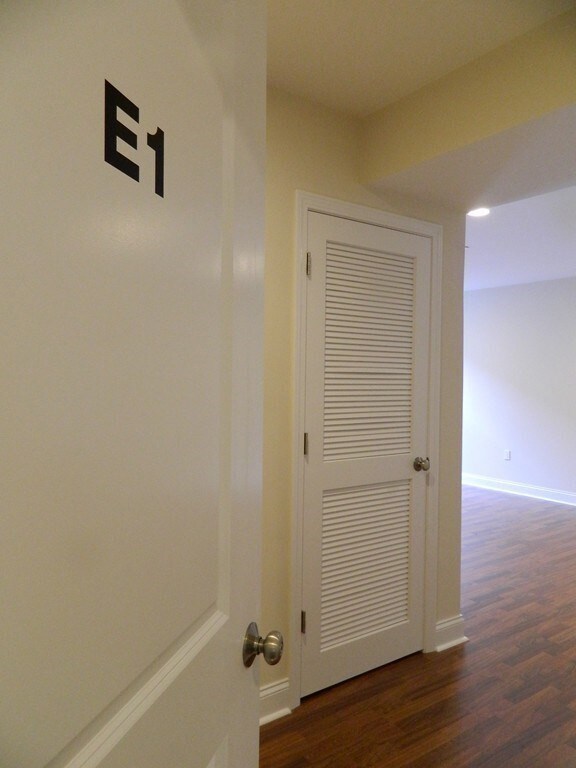 71 North St unit 1E, Medfield, MA 02052 - photo 4