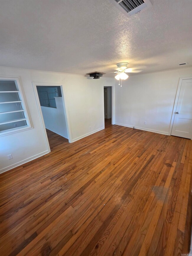 2501 S Tyler St, Little Rock, AR 72204 - photo 5