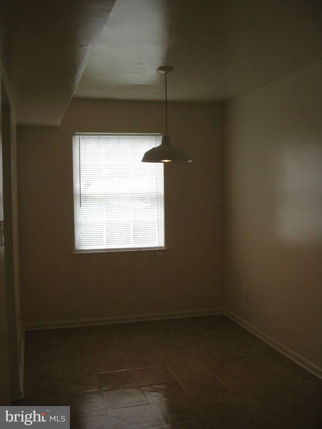 4111 Pleasant Meadow Ct unit 88C, Chantilly, VA 20151 - photo 4