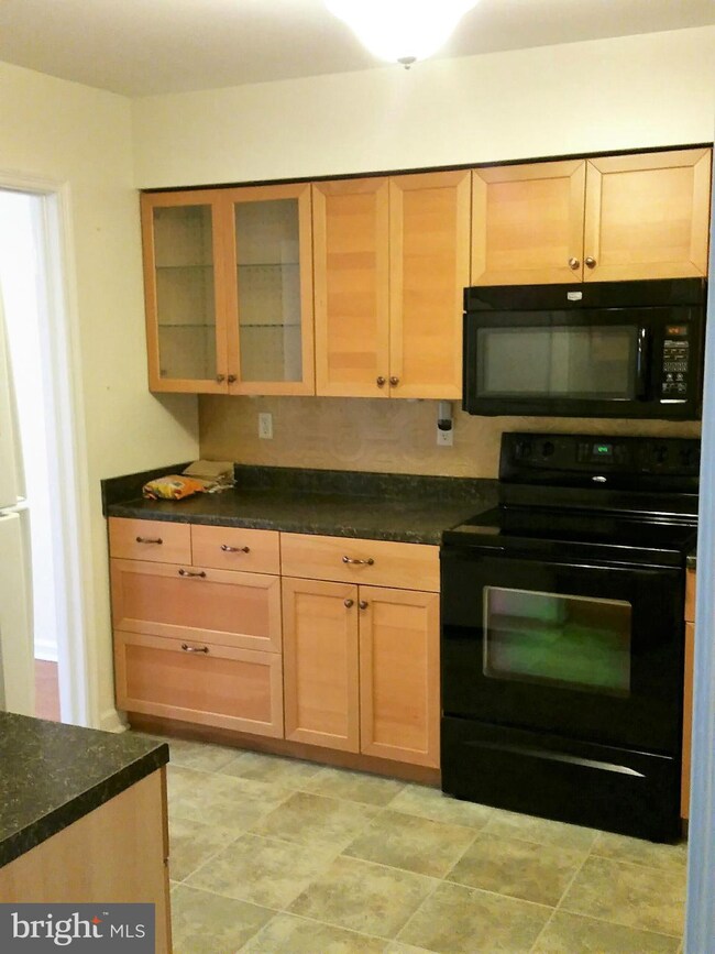 1034 Brinker Dr unit 102, Hagerstown, MD 21740 - photo 7