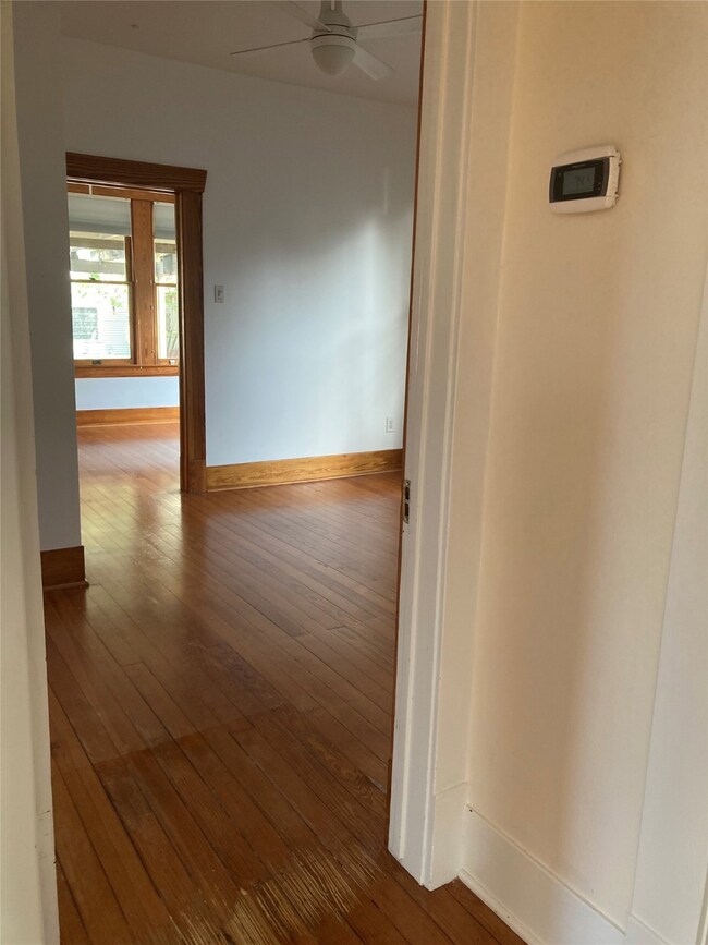 1448 Columbia St, Houston, TX 77008 - photo 7