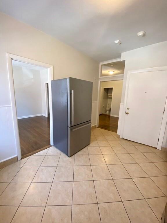 5 Battery St unit 2, Boston, MA 02109 - photo 3