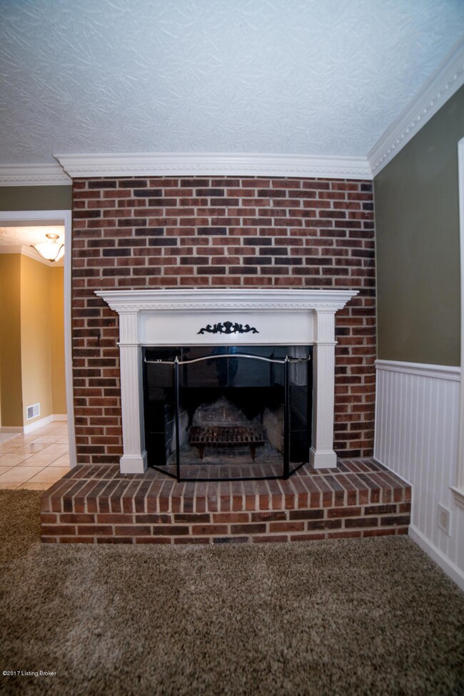 2708 Windsor Forest Drive-10