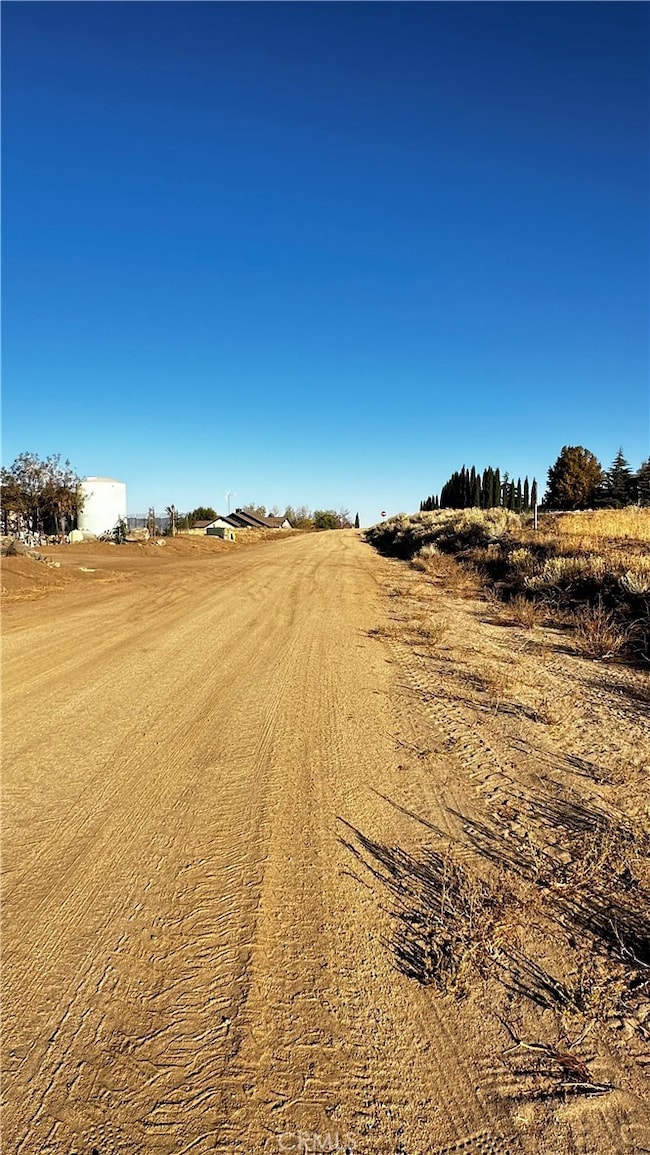 0 N Modoc St unit CV25268744, Tehachapi, CA 93561 - photo 3