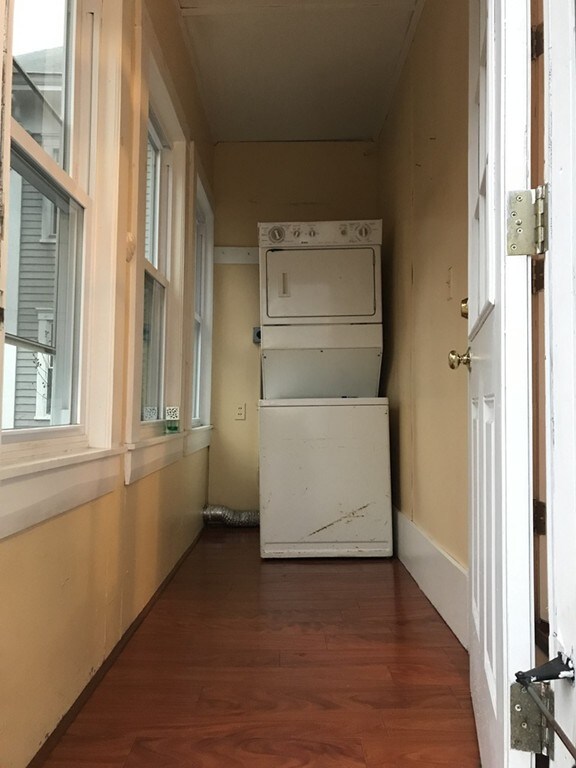 25 Douglas St unit 1, Uxbridge, MA 01569 - photo 2