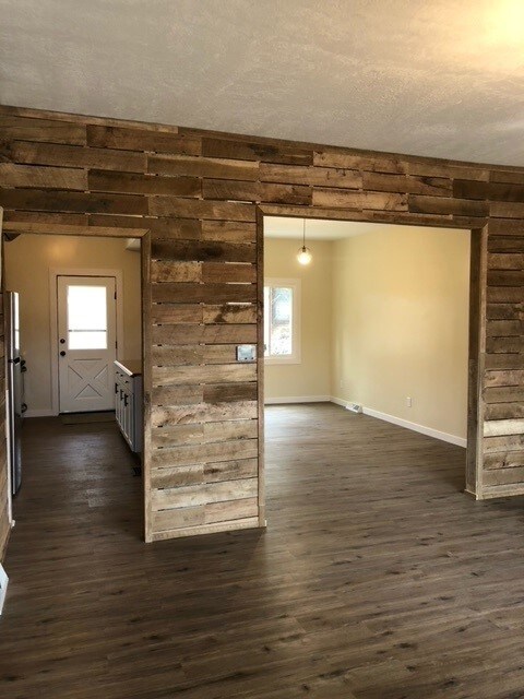 925 4th Ave, Beaver Falls, PA 15010 - photo 5