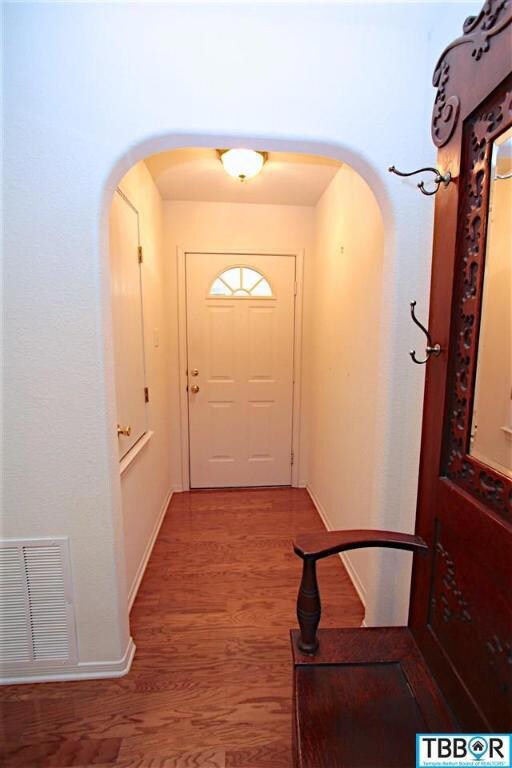 870 Sunset Dr, Copperas Cove, TX 76522 - photo 3