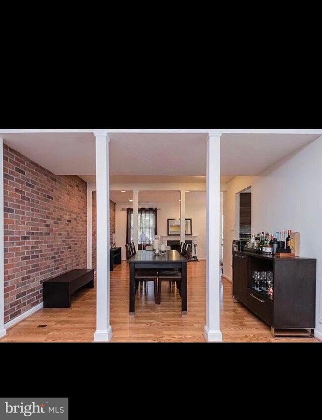 3043 Southern Elm Ct, Fairfax, VA 22031 - photo 3