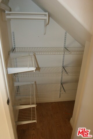 26504 Country Rd, Valencia, CA 91354 - photo 6