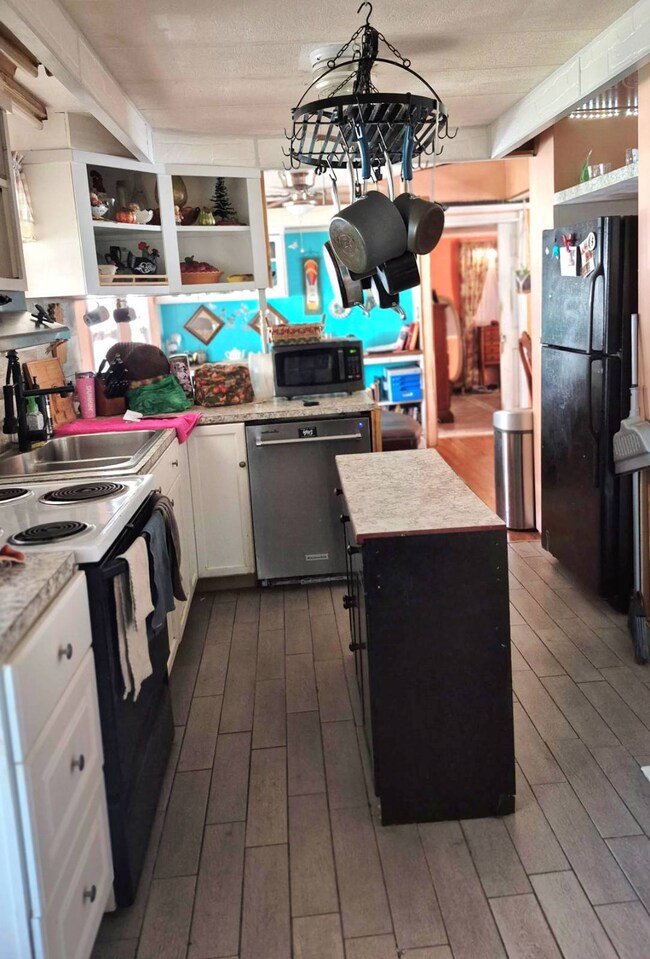 7501 142nd Ave N unit 711, Largo, FL 33771 - photo 6