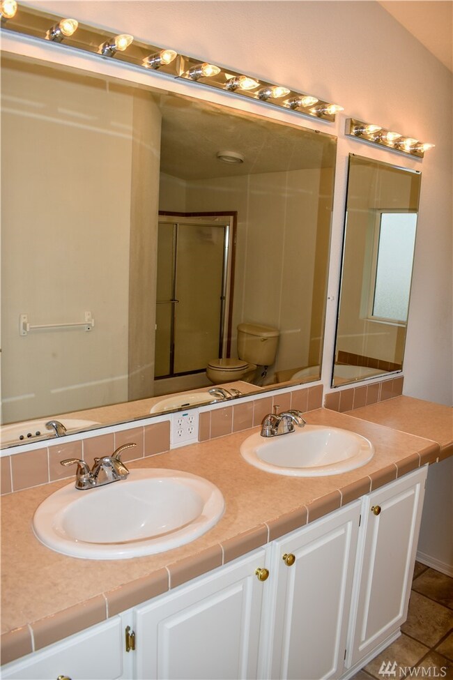 702 Nooksack Rd, Nooksack, WA 98276 - photo 7