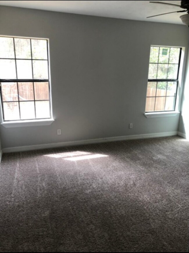 10976 Cedar St, Cleveland, TX 77328 - photo 6